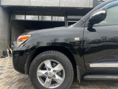 Photo of the vehicle Toyota Land Cruiser