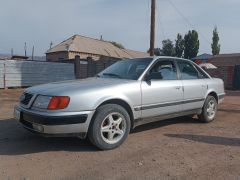 Photo of the vehicle Audi 100