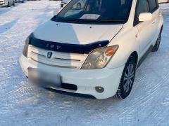 Сүрөт унаа Toyota Ist