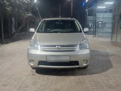 Сүрөт унаа Toyota Raum