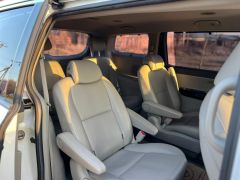 Фото авто Kia Carnival