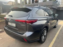 Сүрөт унаа Toyota Highlander