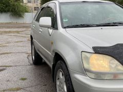 Photo of the vehicle Lexus RX