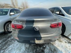 Photo of the vehicle Mercedes-Benz GLC