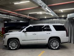 Фото авто Cadillac Escalade