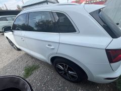 Сүрөт унаа Audi Q5