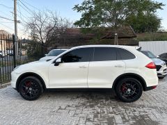 Сүрөт унаа Porsche Cayenne