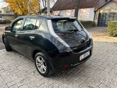 Фото авто Nissan Leaf