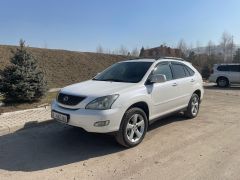 Photo of the vehicle Lexus RX