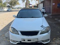 Сүрөт унаа Daewoo Gentra