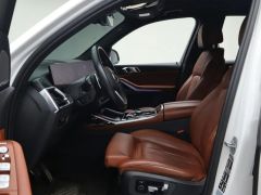 Photo of the vehicle BMW X7