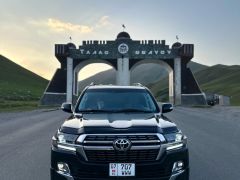 Сүрөт унаа Toyota Land Cruiser