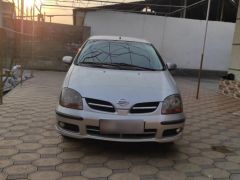 Фото авто Nissan Almera Tino