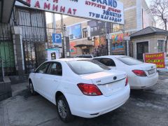 Фото авто BYD E5