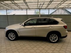 Photo of the vehicle BMW X5