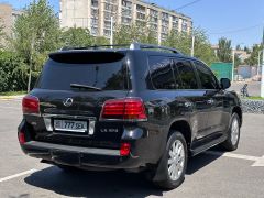 Photo of the vehicle Lexus LX