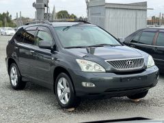 Photo of the vehicle Lexus RX