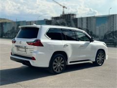 Сүрөт унаа Lexus LX