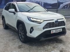 Photo of the vehicle Toyota RAV4