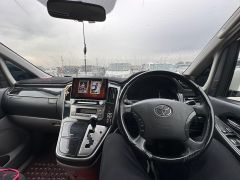 Сүрөт унаа Toyota Alphard