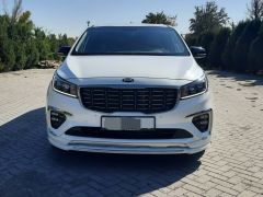 Фото авто Kia Carnival