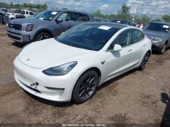 Photo of the vehicle Tesla Model 3