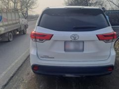 Сүрөт унаа Toyota Highlander