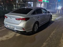 Photo of the vehicle Hyundai Sonata