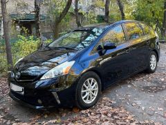 Сүрөт унаа Toyota Prius v (+)