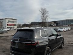 Сүрөт унаа BMW X7