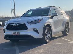 Сүрөт унаа Toyota Highlander