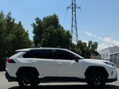 Сүрөт унаа Toyota RAV4