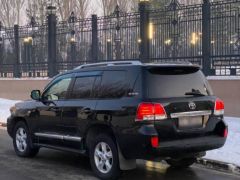 Фото авто Toyota Land Cruiser