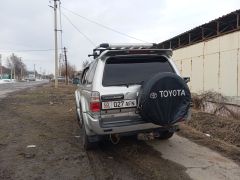 Фото авто Toyota Hilux Surf