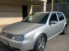 Фото авто Volkswagen Golf