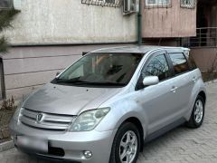 Фото авто Toyota Ist