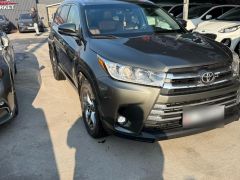 Фото авто Toyota Highlander