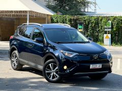 Сүрөт унаа Toyota RAV4