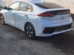 Photo of the vehicle Hyundai IONIQ