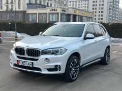 Photo of the vehicle BMW X5