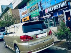 Сүрөт унаа Toyota Ipsum