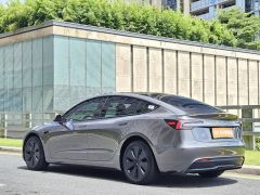 Фото авто Tesla Model 3