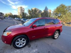 Сүрөт унаа Toyota RAV4