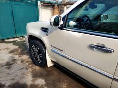 Сүрөт унаа Cadillac Escalade