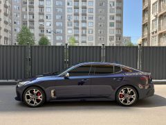 Сүрөт унаа Kia Stinger