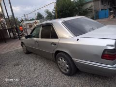 Photo of the vehicle Mercedes-Benz W124