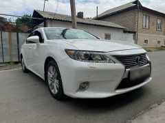 Photo of the vehicle Lexus ES