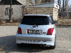 Photo of the vehicle Toyota Ist