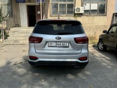 Сүрөт унаа Kia Sorento