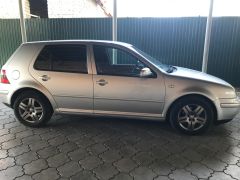 Фото авто Volkswagen Golf